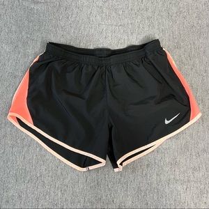 Nike Dri-Fit Pink & Black Reflective Women’s Athletic Running Shorts Size M
